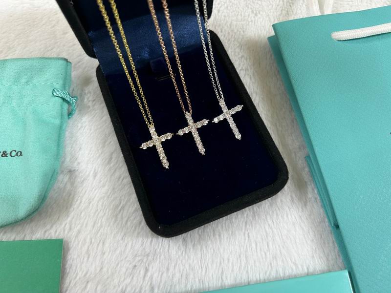 Tiffany Necklace 08yxs12
